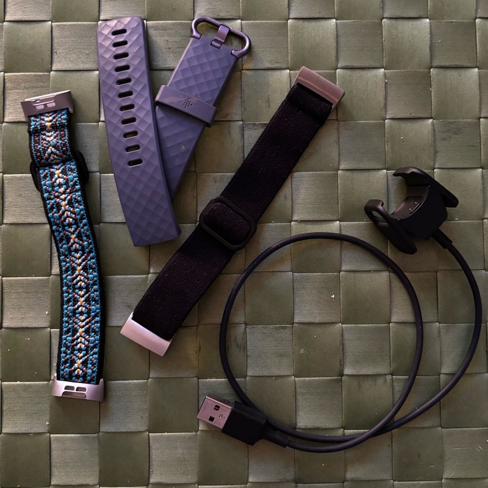 Fitbit Charge 3/4 Replacement Bands and Charger